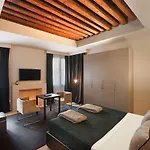 Charming House Dd724 4*