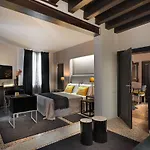 Charming House Dd724 Vendégház 4*
