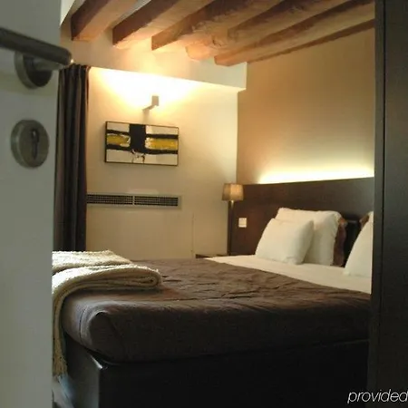 Charming House Dd724 Konukevi Venedik
