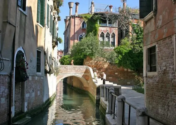 Charming House Dd724 4*