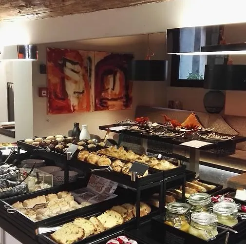 Guest house Charming House Dd724 4*